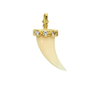 DOTTED LUCKY HORN, WHITE CORAL GOLD