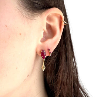 STUDDED THREE STONE VINE HOOPS, XS RUBY GOLD